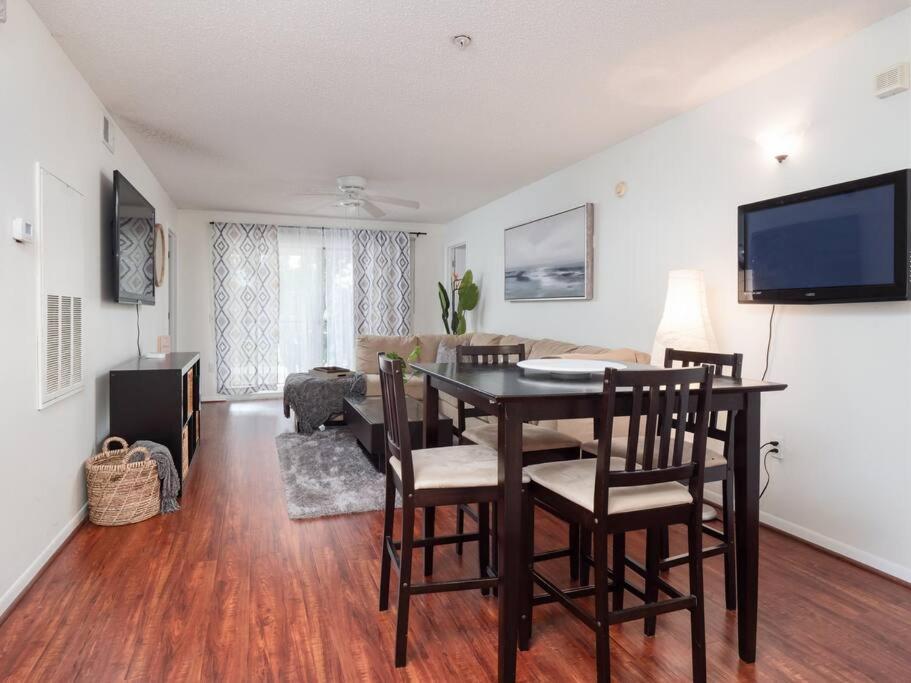 Spacious Condo Mins To Shands, University, & Downtown! Gainesville Esterno foto